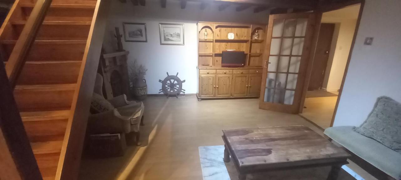 애슈퍼드 Plumpton Barn 빌라 외부 사진